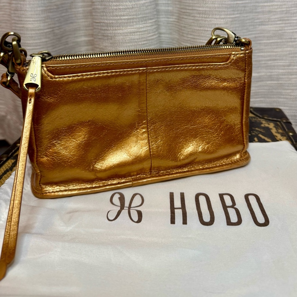 Hobo Gold Leather Wristlet